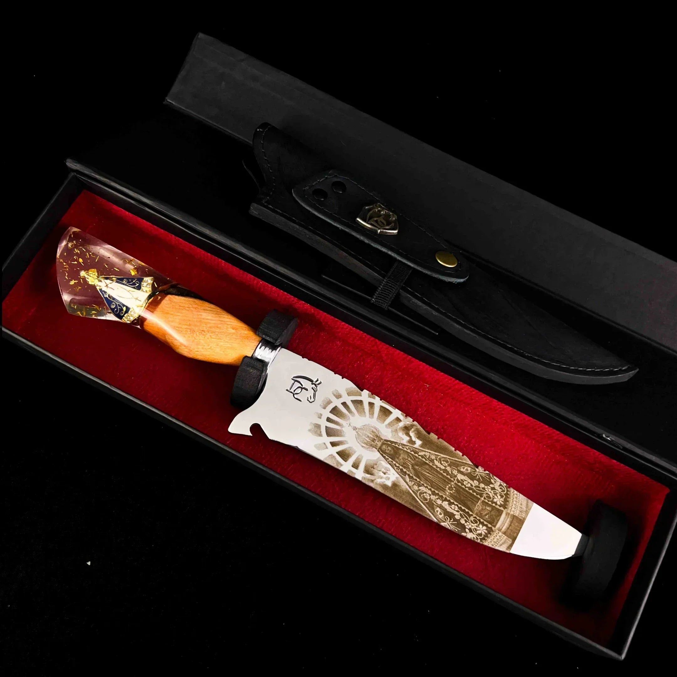 Faca de Churrasco Artesanal 8" Aço Inox 420C - Cabo Madeira Resina Dourada Fé Gaúcha